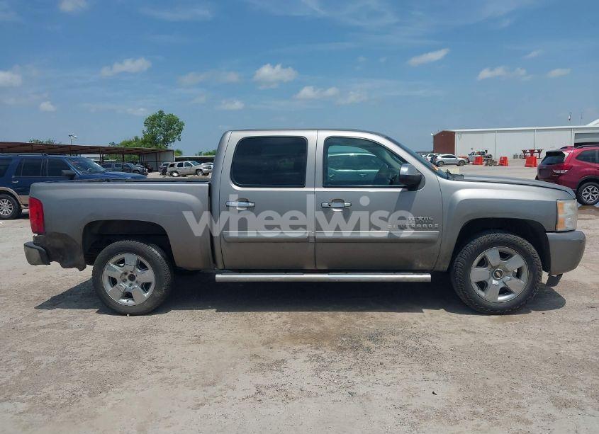 Photo 13 of 2009 Chevrolet Silverado 1500 LT (VIN 3GCEC23J49G228203)