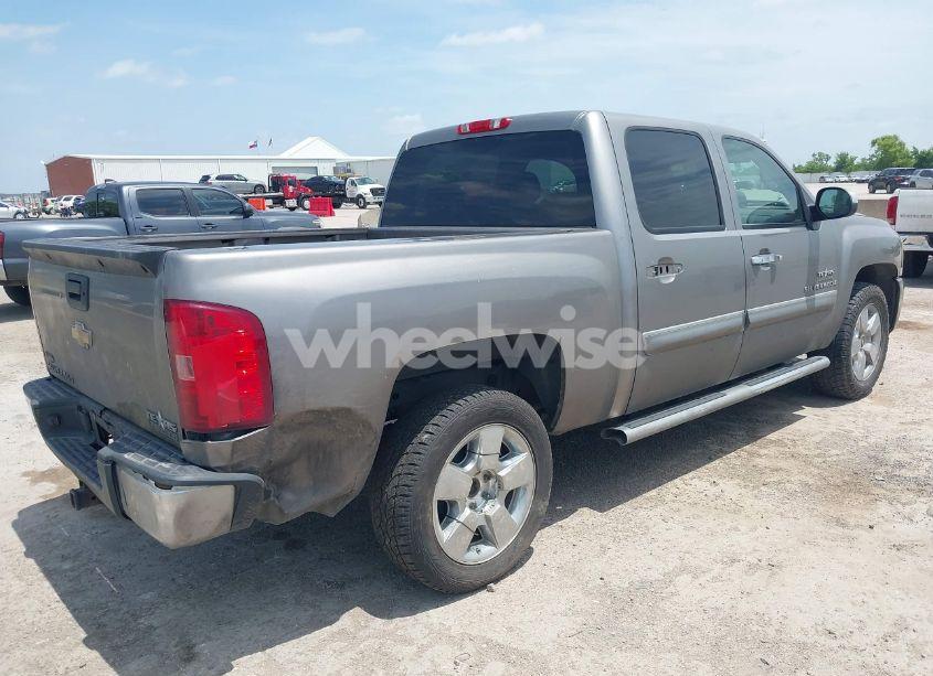 Photo 4 of 2009 Chevrolet Silverado 1500 LT (VIN 3GCEC23J49G228203)