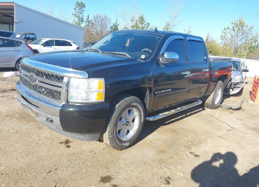 Photo 2 of 2009 Chevrolet Silverado 1500 LT (VIN 3GCEC23J79G199389)