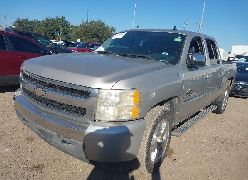 Photo 2 of 2009 Chevrolet Silverado 1500 LT (VIN 3GCEC23J79G215607)