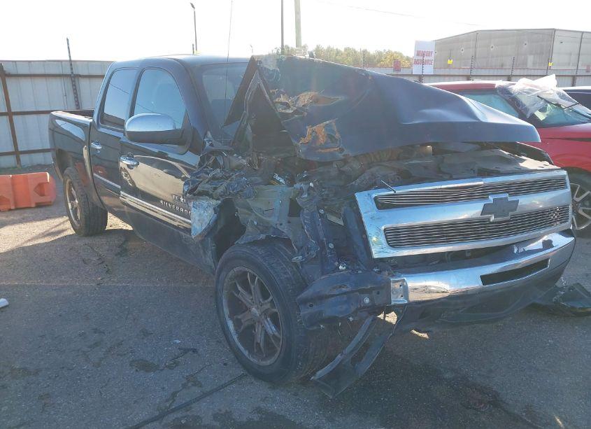 2009 Chevrolet Silverado 1500 LT (VIN 3GCEC23J79G247389) main photo