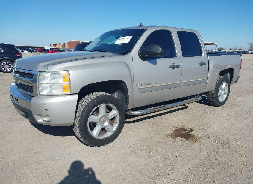 Photo 2 of 2009 Chevrolet Silverado 1500 LT (VIN 3GCEC23J89G142568)
