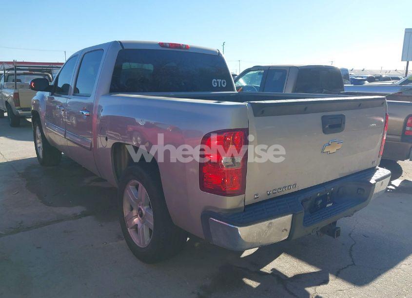 Photo 3 of 2009 Chevrolet Silverado 1500 LT (VIN 3GCEC23J89G225272)