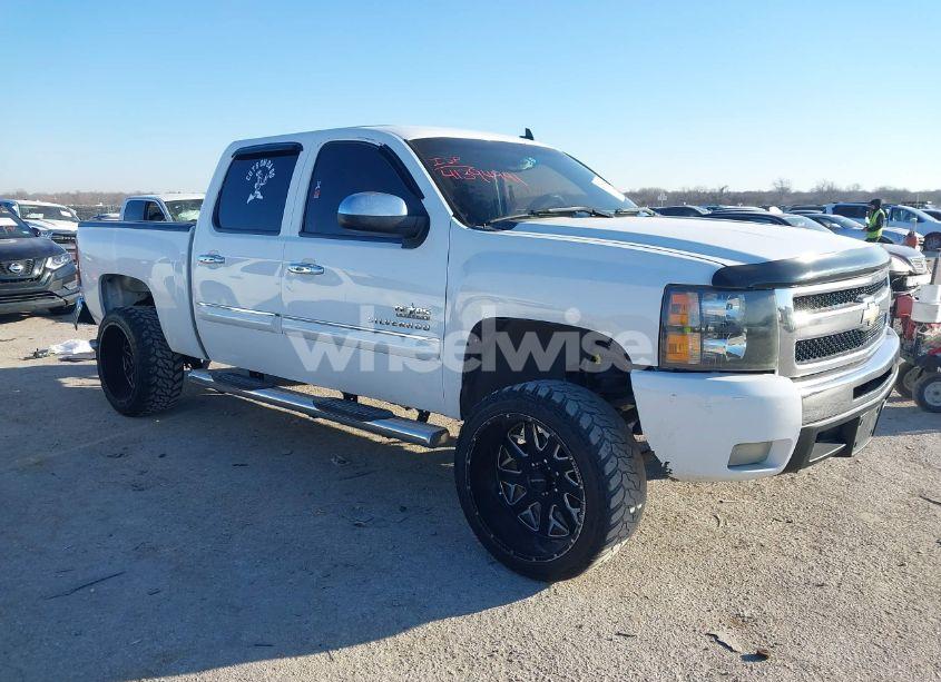 2009 Chevrolet Silverado 1500 LT (VIN 3GCEC23J89G284239) main photo