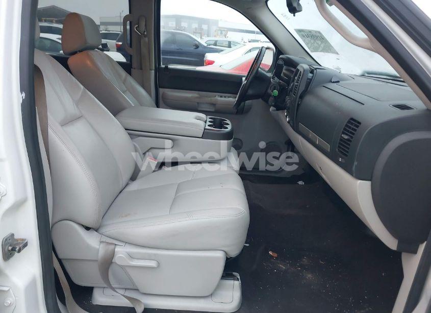 Photo 5 of 2009 Chevrolet Silverado 1500 LT (VIN 3GCEC23J99G172758)