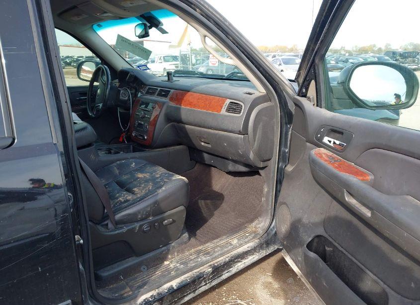 Photo 5 of 2009 Chevrolet Silverado 1500 LTZ (VIN 3GCEC33049G149255)