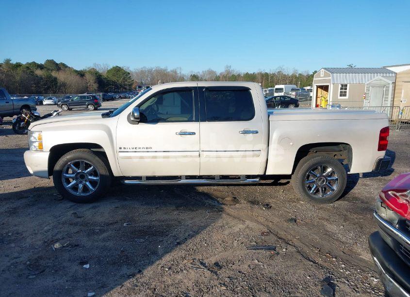 Photo 14 of 2009 Chevrolet Silverado 1500 LTZ (VIN 3GCEC33J49G178179)