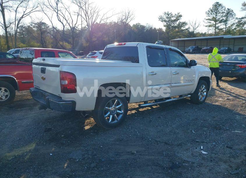 Photo 4 of 2009 Chevrolet Silverado 1500 LTZ (VIN 3GCEC33J49G178179)