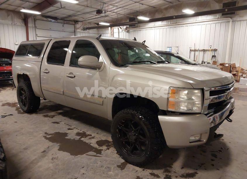 2007 Chevrolet Silverado 1500 LT2 (VIN 3GCEK13307G545178) main photo