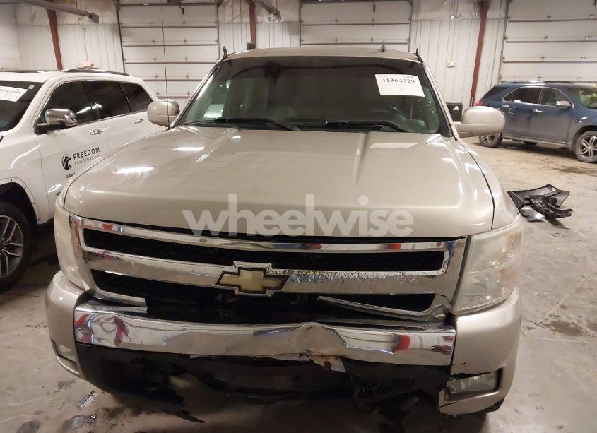 Photo 12 of 2007 Chevrolet Silverado 1500 LT2 (VIN 3GCEK13307G545178)