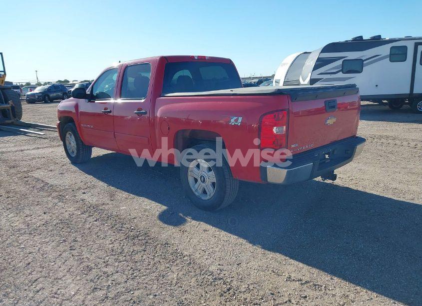 Photo 3 of 2007 Chevrolet Silverado 1500 LT1 (VIN 3GCEK13357G547685)