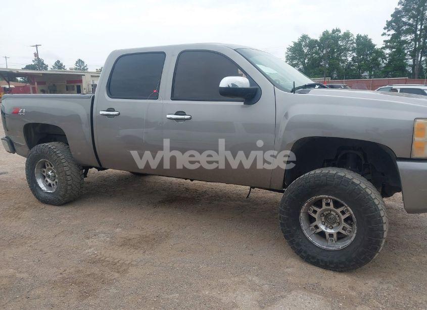 Photo 13 of 2008 Chevrolet Silverado 1500 LT1 (VIN 3GCEK13378G104309)