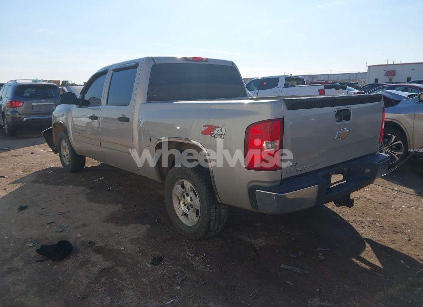 Photo 3 of 2008 Chevrolet Silverado 1500 LT1 (VIN 3GCEK13398G292315)