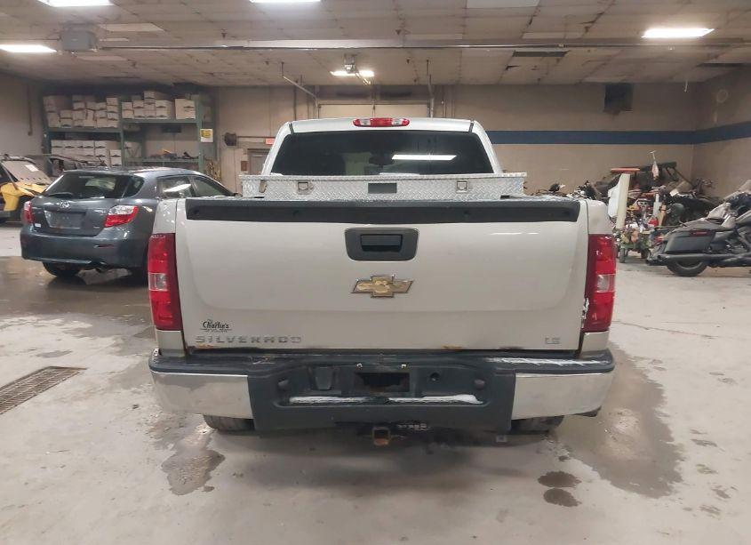 Photo 16 of 2009 Chevrolet Silverado 1500 LS (VIN 3GCEK13C29G229526)