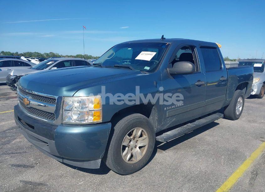 Photo 2 of 2009 Chevrolet Silverado 1500 LS (VIN 3GCEK13C79G251182)