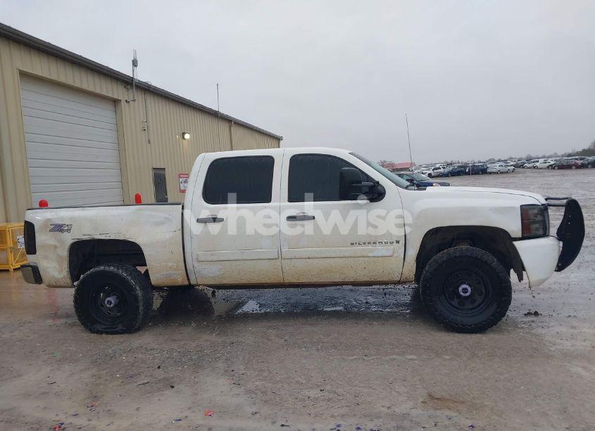 Photo 13 of 2008 Chevrolet Silverado 1500 LT1 (VIN 3GCEK13C98G146836)