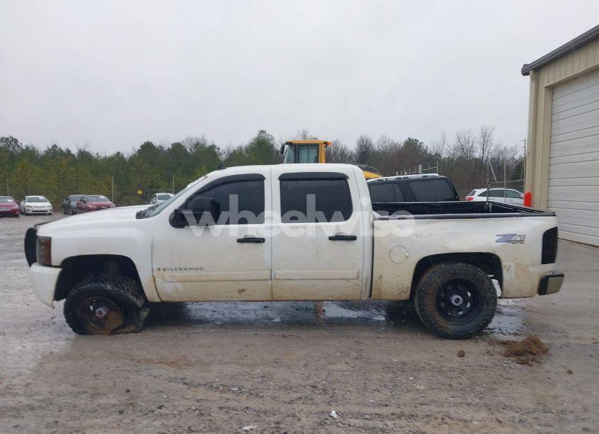 Photo 14 of 2008 Chevrolet Silverado 1500 LT1 (VIN 3GCEK13C98G146836)