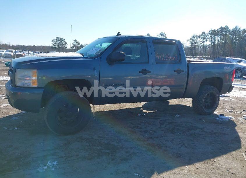 Photo 14 of 2009 Chevrolet Silverado 1500 LS (VIN 3GCEK13CX9G124152)