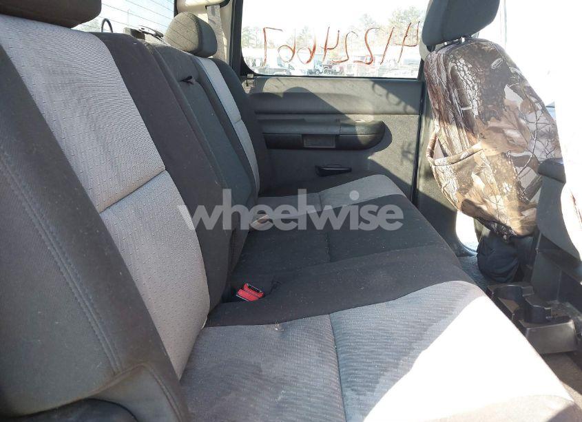 Photo 8 of 2009 Chevrolet Silverado 1500 LS (VIN 3GCEK13CX9G124152)