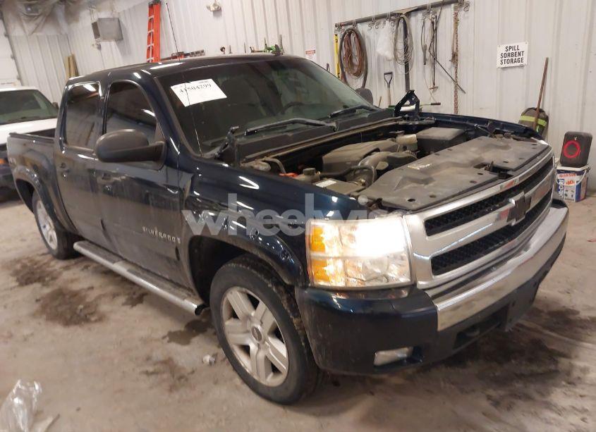 2008 Chevrolet Silverado 1500 LT1 (VIN 3GCEK13J08G253725) main photo
