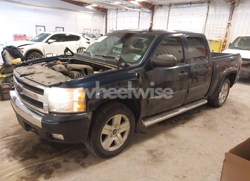 Photo 2 of 2008 Chevrolet Silverado 1500 LT1 (VIN 3GCEK13J08G253725)