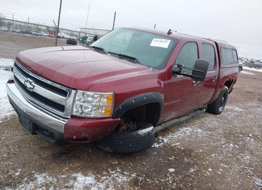 Photo 2 of 2008 Chevrolet Silverado 1500 LT1 (VIN 3GCEK13J68G290181)