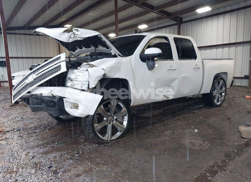 Photo 2 of 2008 Chevrolet Silverado 1500 LTZ (VIN 3GCEK13J78G227736)