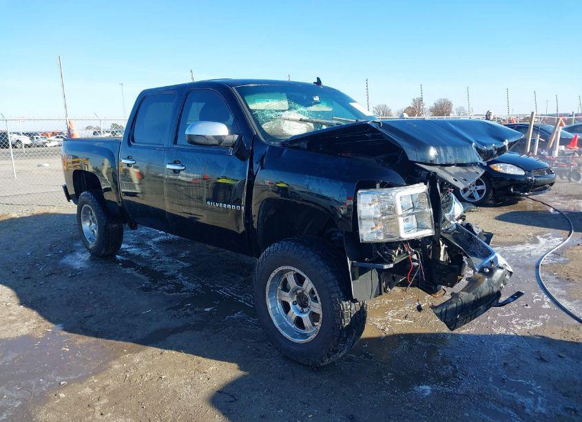 2007 Chevrolet Silverado 1500 LT2 (VIN 3GCEK13M07G556531) main photo