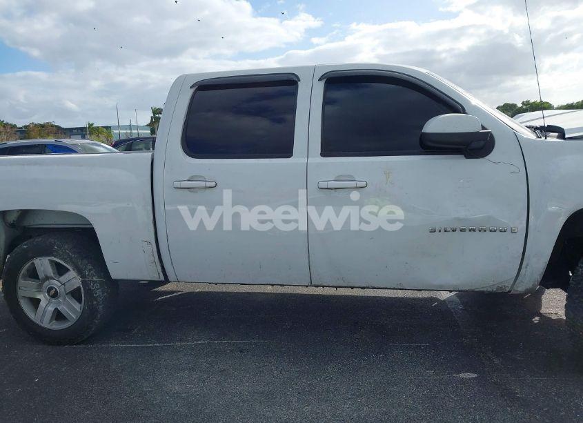 Photo 17 of 2007 Chevrolet Silverado 1500 LTZ (VIN 3GCEK13M17G514157)