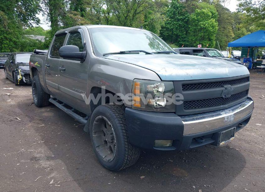 2007 Chevrolet Silverado 1500 LT1 (VIN 3GCEK13M47G554281) main photo