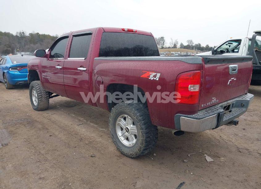 Photo 3 of 2007 Chevrolet Silverado 1500 LT1 (VIN 3GCEK13M57G505820)