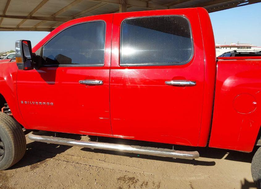 Photo 14 of 2007 Chevrolet Silverado 1500 LT1 (VIN 3GCEK13M57G528188)