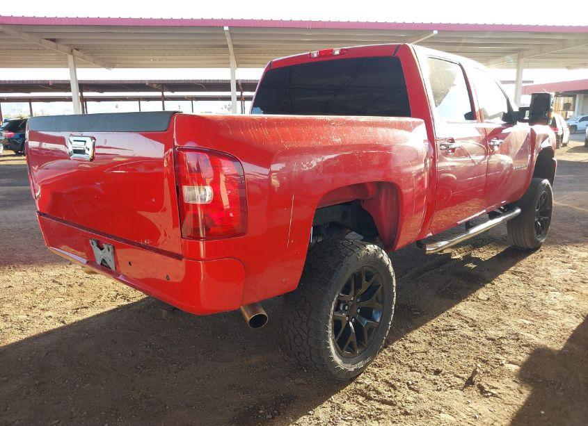 Photo 4 of 2007 Chevrolet Silverado 1500 LT1 (VIN 3GCEK13M57G528188)