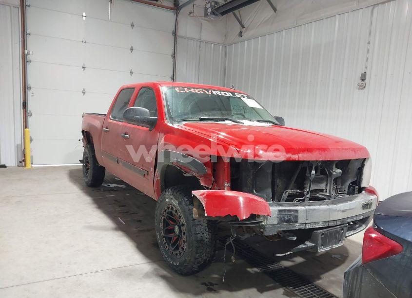 2007 Chevrolet Silverado 1500 LT2 (VIN 3GCEK13M77G504944) main photo