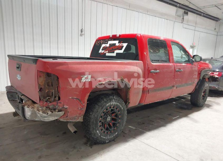 Photo 4 of 2007 Chevrolet Silverado 1500 LT2 (VIN 3GCEK13M77G504944)