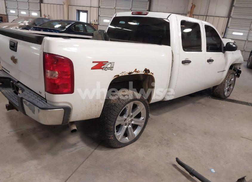 Photo 4 of 2007 Chevrolet Silverado 1500 LT1 (VIN 3GCEK13M87G511191)