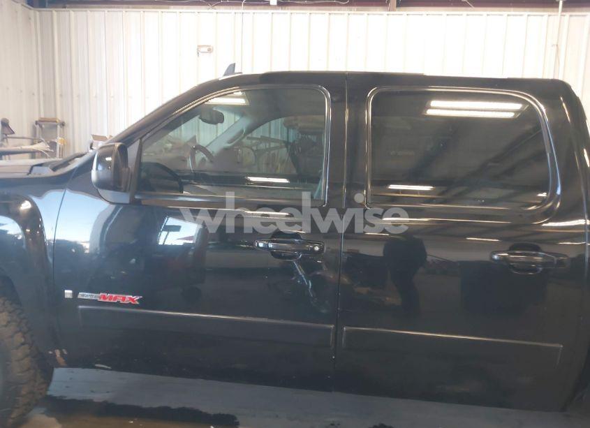Photo 15 of 2007 Chevrolet Silverado 1500 LTZ (VIN 3GCEK13Y17G547954)