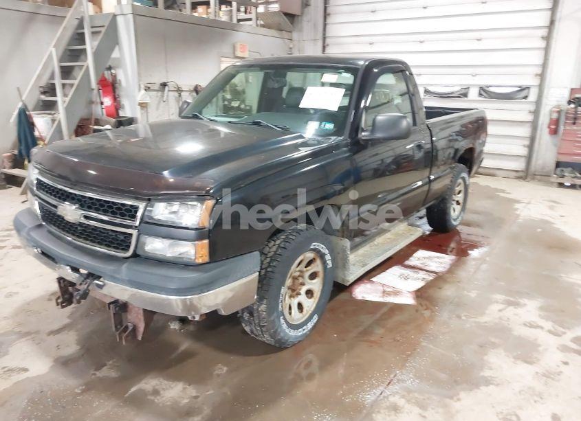 Photo 2 of 2006 Chevrolet Silverado 1500 WORK TRUCK (VIN 3GCEK14X26G256335)
