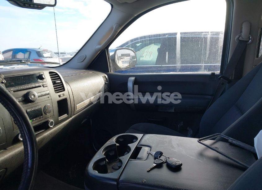 Photo 5 of 2009 Chevrolet Silverado 1500 LT (VIN 3GCEK23309G255113)