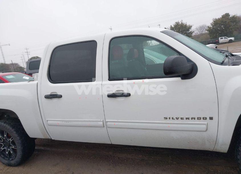 Photo 14 of 2009 Chevrolet Silverado 1500 LT (VIN 3GCEK23319G165744)