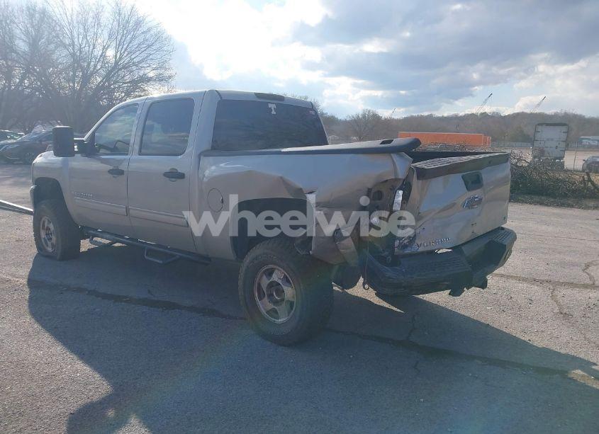 Photo 3 of 2009 Chevrolet Silverado 1500 LT (VIN 3GCEK23319G217177)