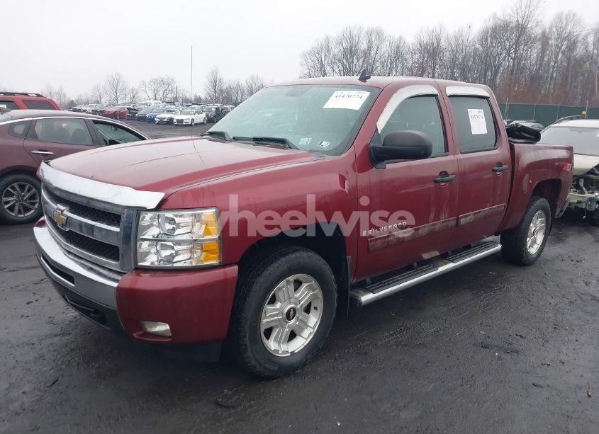 Photo 2 of 2009 Chevrolet Silverado 1500 LT (VIN 3GCEK23329G196369)