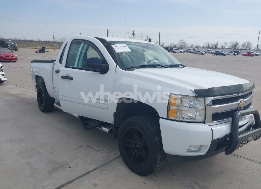2009 Chevrolet Silverado 1500 LT (VIN 3GCEK23389G149332) main photo