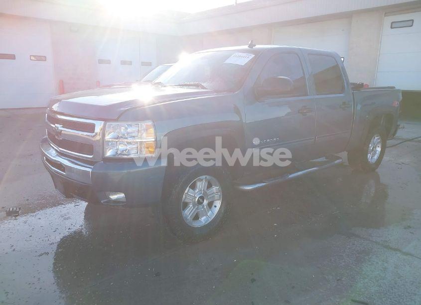 Photo 2 of 2009 Chevrolet Silverado 1500 LT (VIN 3GCEK23389G227754)