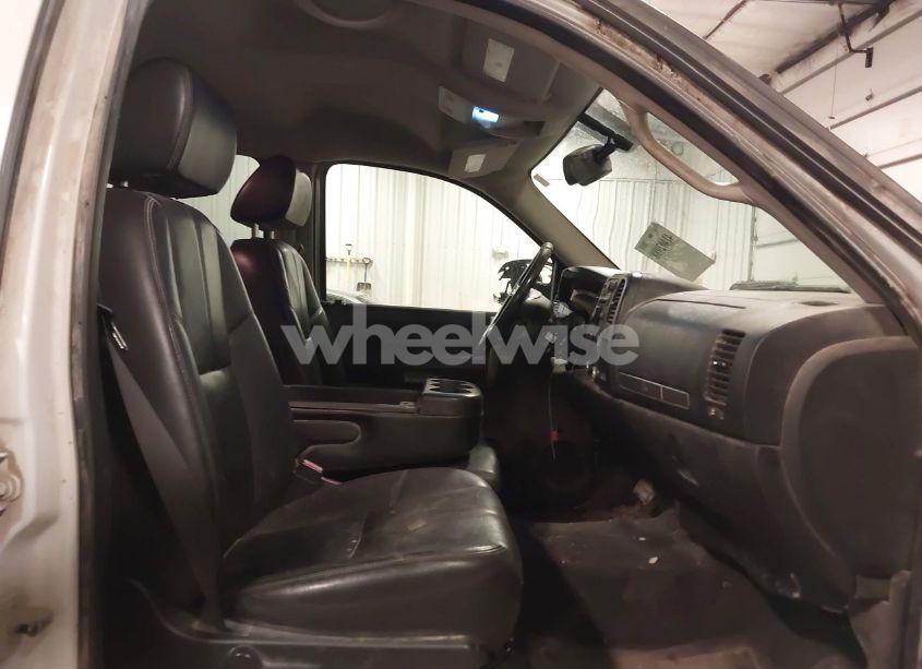 Photo 5 of 2009 Chevrolet Silverado 1500 LT (VIN 3GCEK23399G142244)