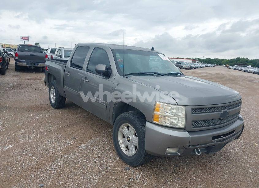 2009 Chevrolet Silverado 1500 LT (VIN 3GCEK23399G221557) main photo