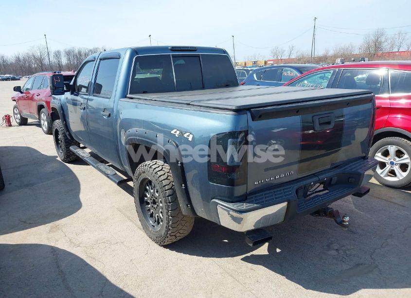 Photo 3 of 2009 Chevrolet Silverado 1500 LT (VIN 3GCEK23C39G223630)