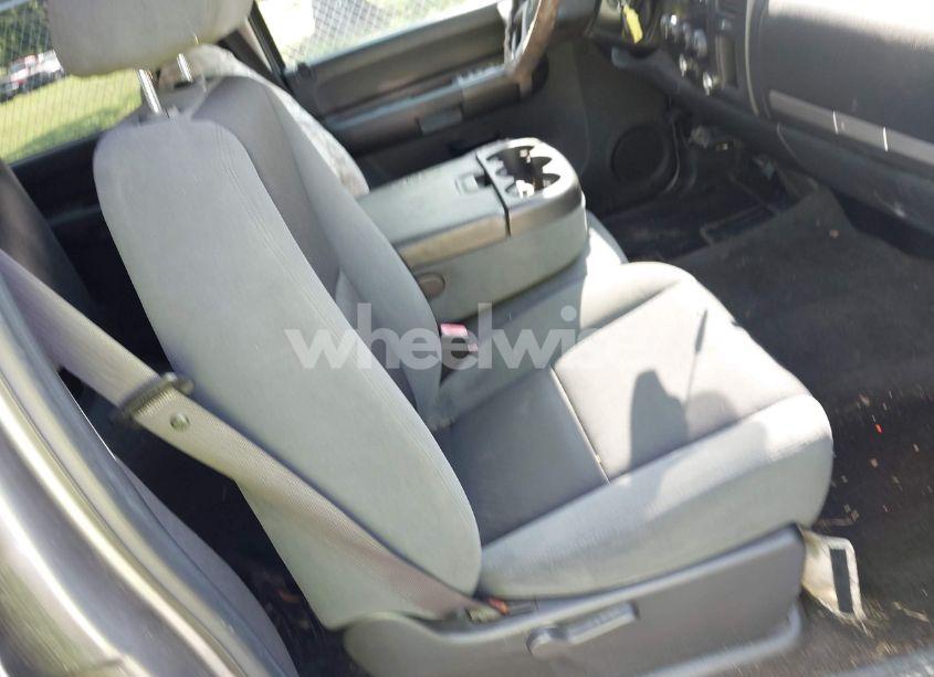 Photo 5 of 2009 Chevrolet Silverado 1500 LT (VIN 3GCEK23M19G255503)