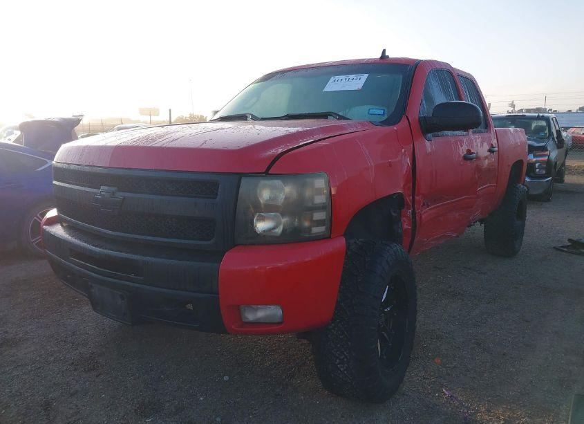 Photo 2 of 2009 Chevrolet Silverado 1500 LT (VIN 3GCEK23M39G187382)