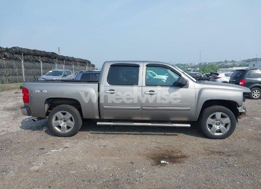 Photo 14 of 2009 Chevrolet Silverado 1500 LT (VIN 3GCEK23M59G106978)